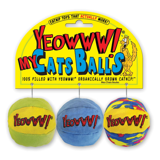 Yeowww My cats balls