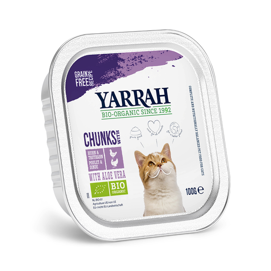 24 + 6 på köpet! 30 x 100 g Yarrah Organic Paté / Chunks kattmat - Organic Chunks: Eko-kyckling & eko-kalkon med eko-aloe vera
